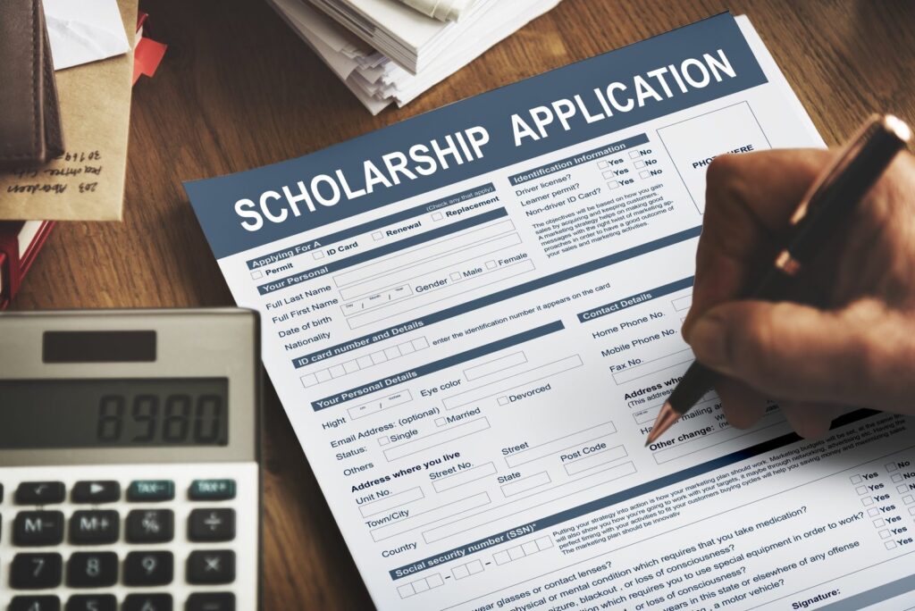 Top 10 Online degree scholarships